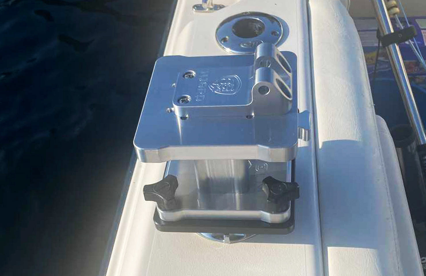 Njord Aluminum Swivel Base