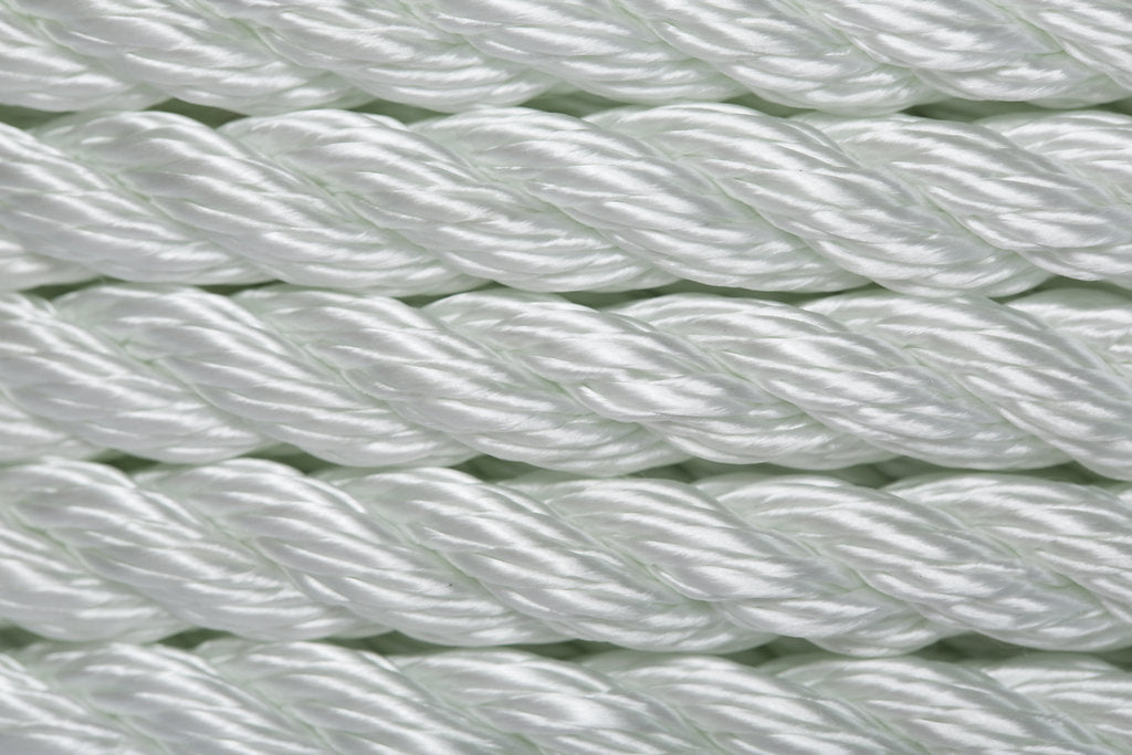 CANADA CORDAGE Industrial 3-Strand Twisted Nylon Rope (by the foot)