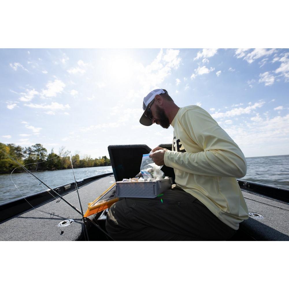 Plano Edge 3700 Deep