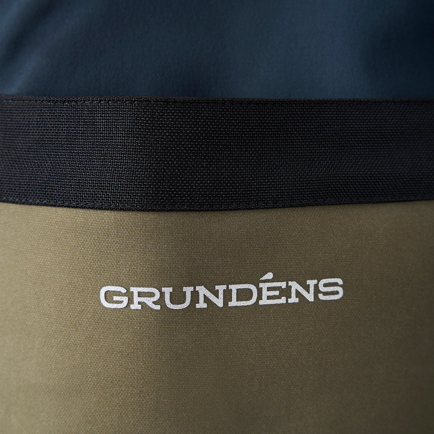 Grundens Neptune Armored Bib