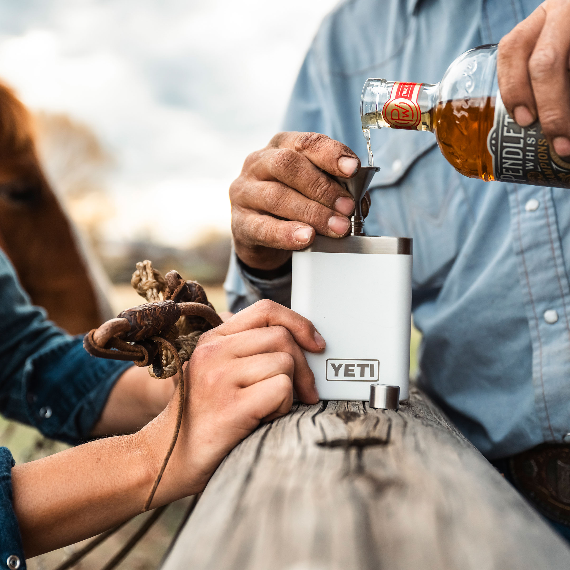 Yeti Flask - Core Colours
