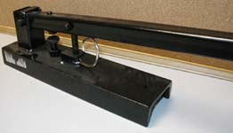 HOOK PRESS FOR OPENING CIRCLE HOOK